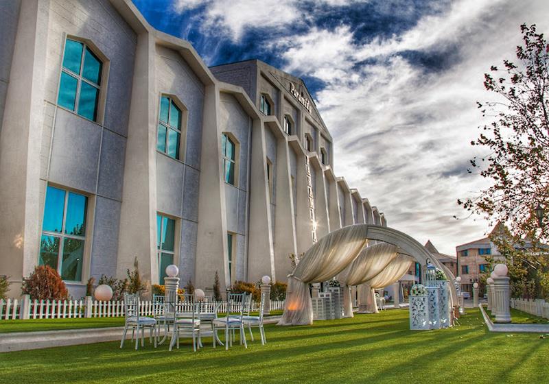 پذیرش مسافر در انواع اتاق و سوییت